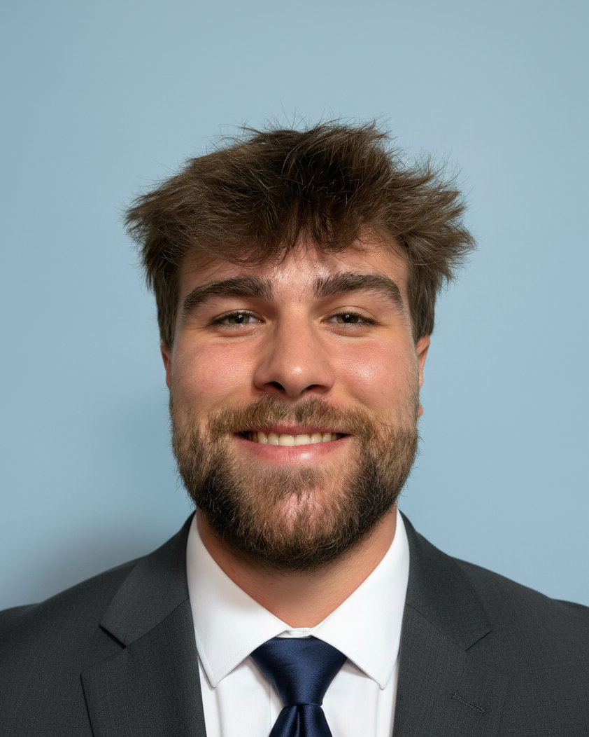 Headshot of Cole Campbell